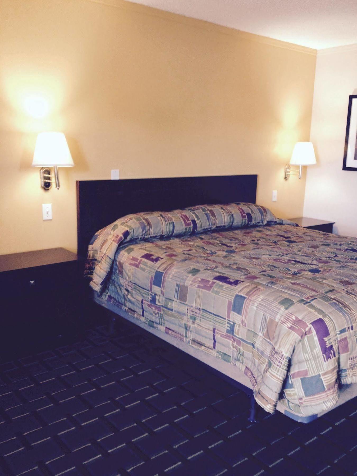 Budget Inn East Киссимми Экстерьер фото