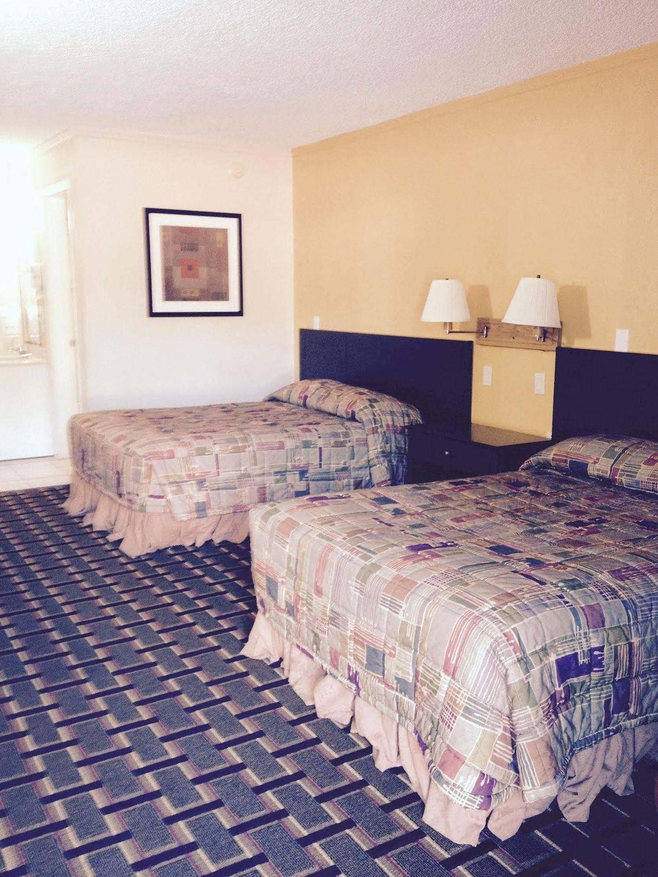 Budget Inn East Киссимми Экстерьер фото